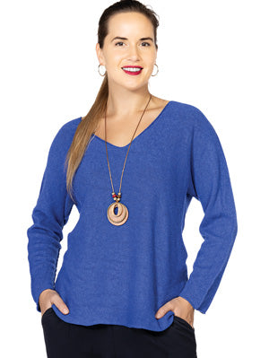 V Neck Sweater With Necklace C7127