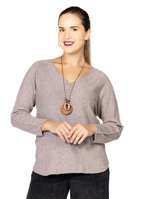 V Neck Sweater With Necklace C7127