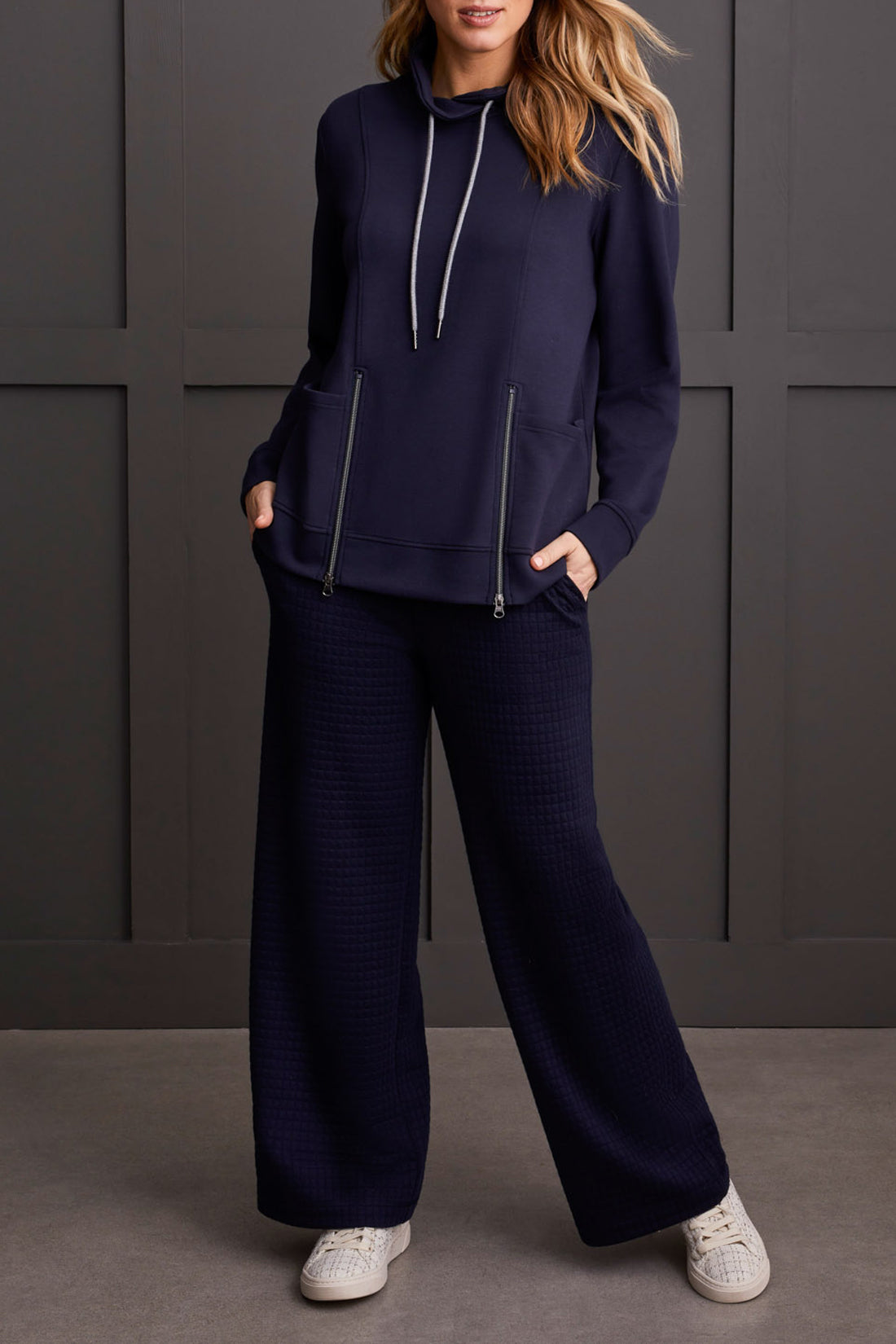 Funnel Neck Top With Pockets 1875O/3390